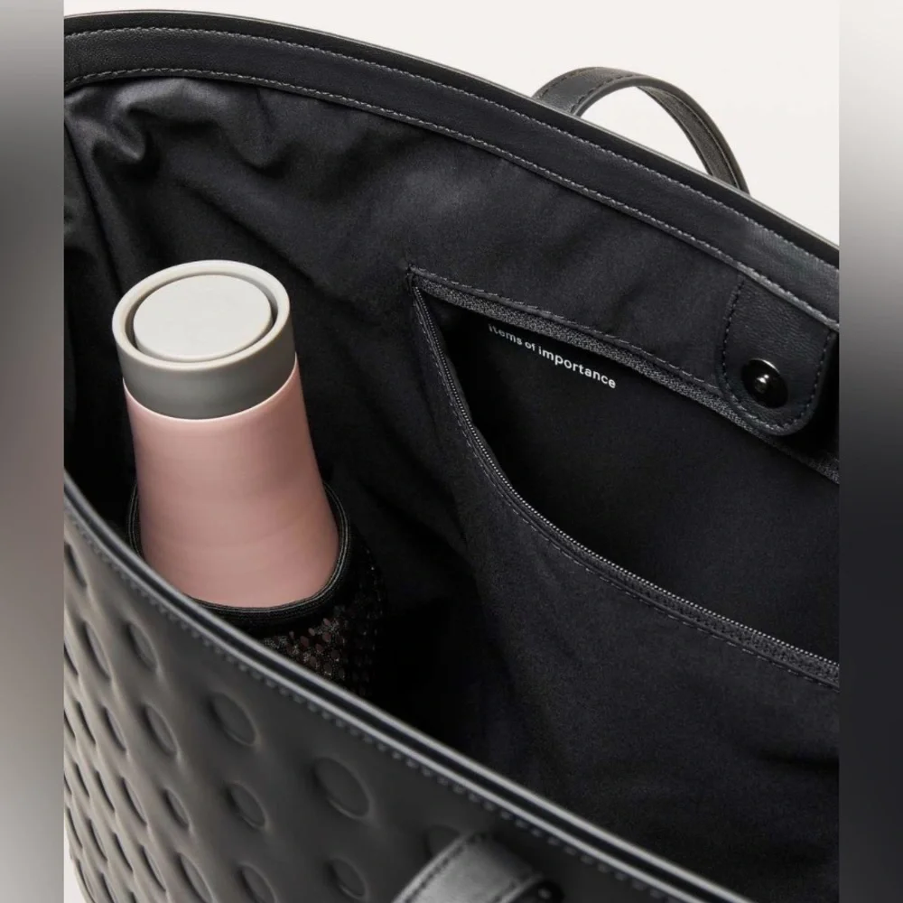 Lululemon For The Fun Of It 13L Circles Large Black Tote Bag